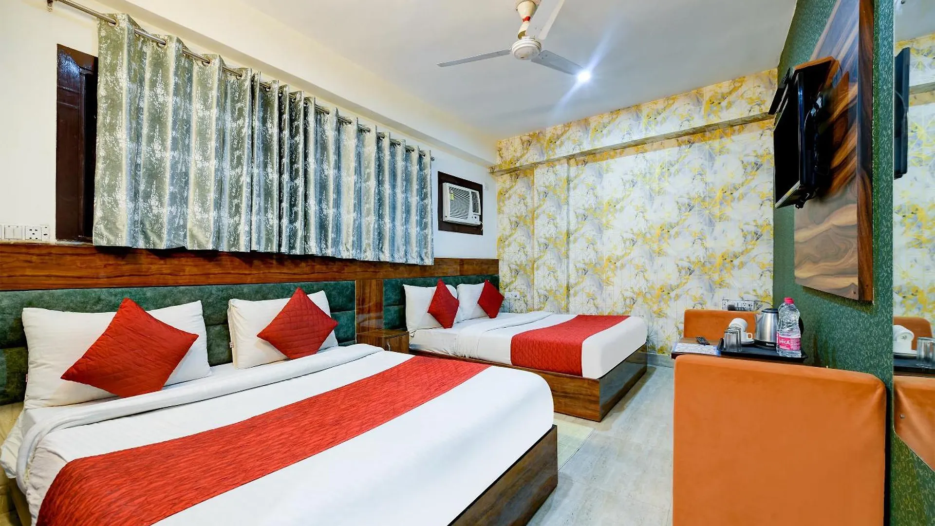 Hotel The White Sand Suites New Delhi India