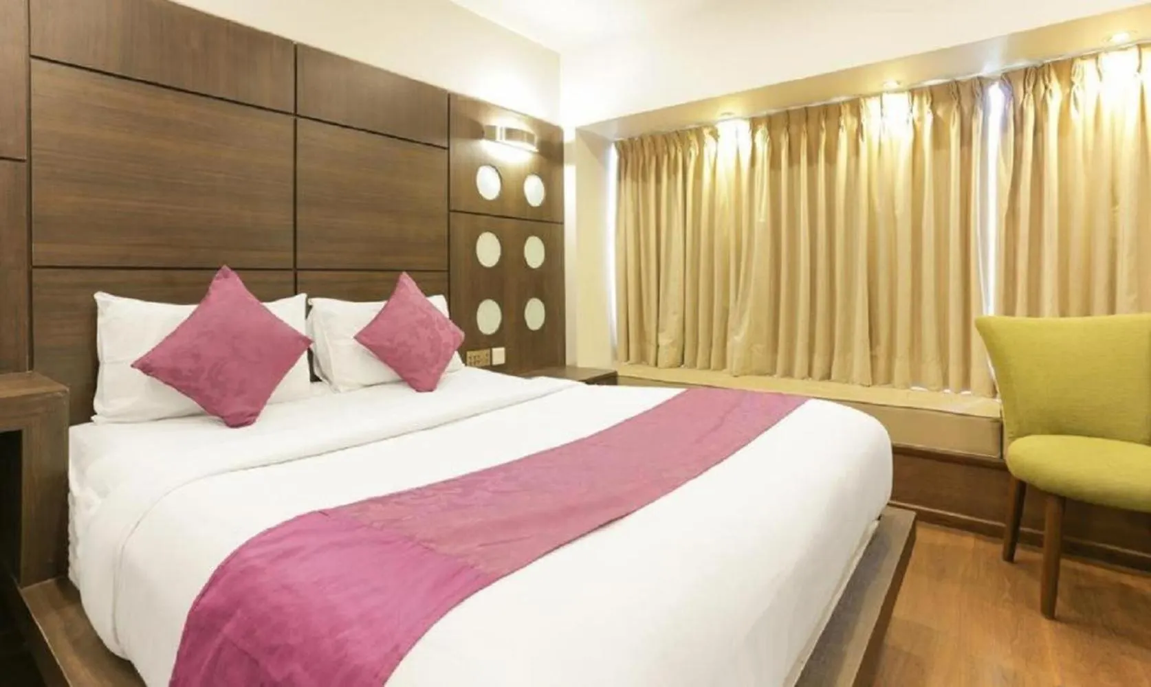 Hotel The White Sand Suites New Delhi